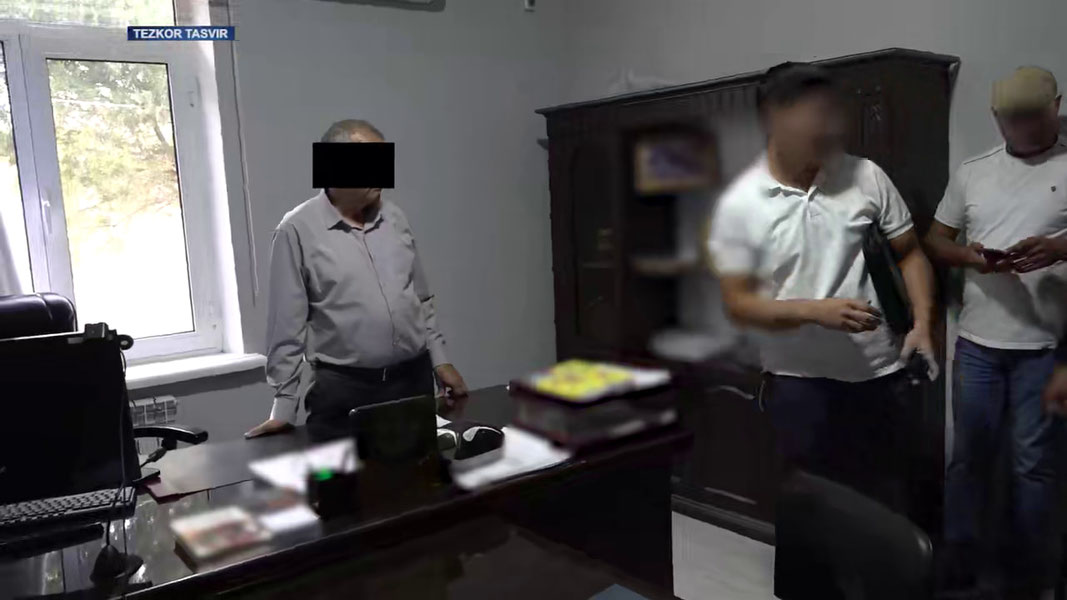 4 та ҳудудда амалдорлар пора билан қўлга тушди