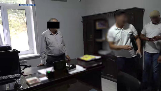 4 та ҳудудда амалдорлар пора билан қўлга тушди