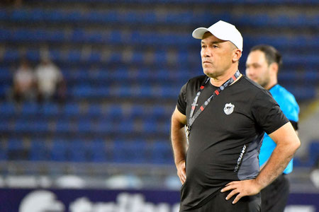 "Қаҳрамонларни майдонан эмас, майдон ортидан излаш керак" Рўзиқул Бердиевнинг "Нефтчи" ҳақида айтган гаплари юзасидан текширув бошланди