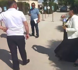 Surxondaryoda o‘qituvchi o‘zini yoqib yubormoqchi bo‘ldi