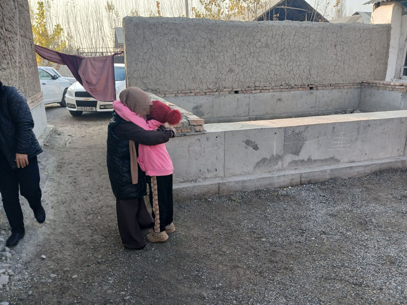 Farg‘onada 10 yoshli qizcha MIB orqali onasi bag‘riga qaytarildi