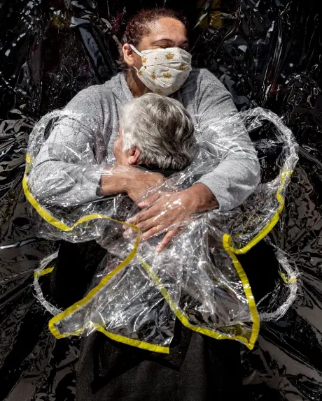 Onlayn porno video: Kastingga gozallik keldi Menga yalangoch yovvoyi olma fotosuratini korsating.