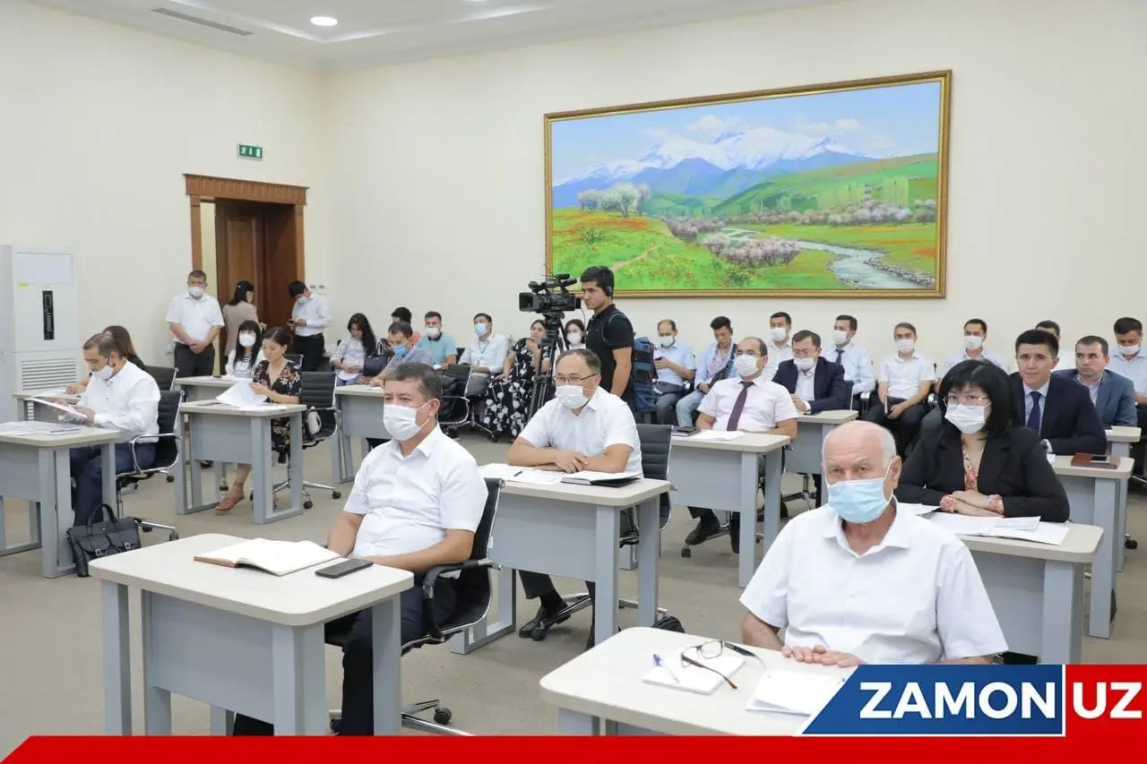 Hammom va sauna pornosini tomosha qiling